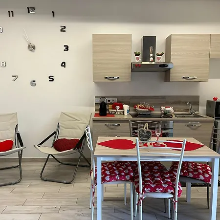 La Casa Nel Borgo Sospeso 